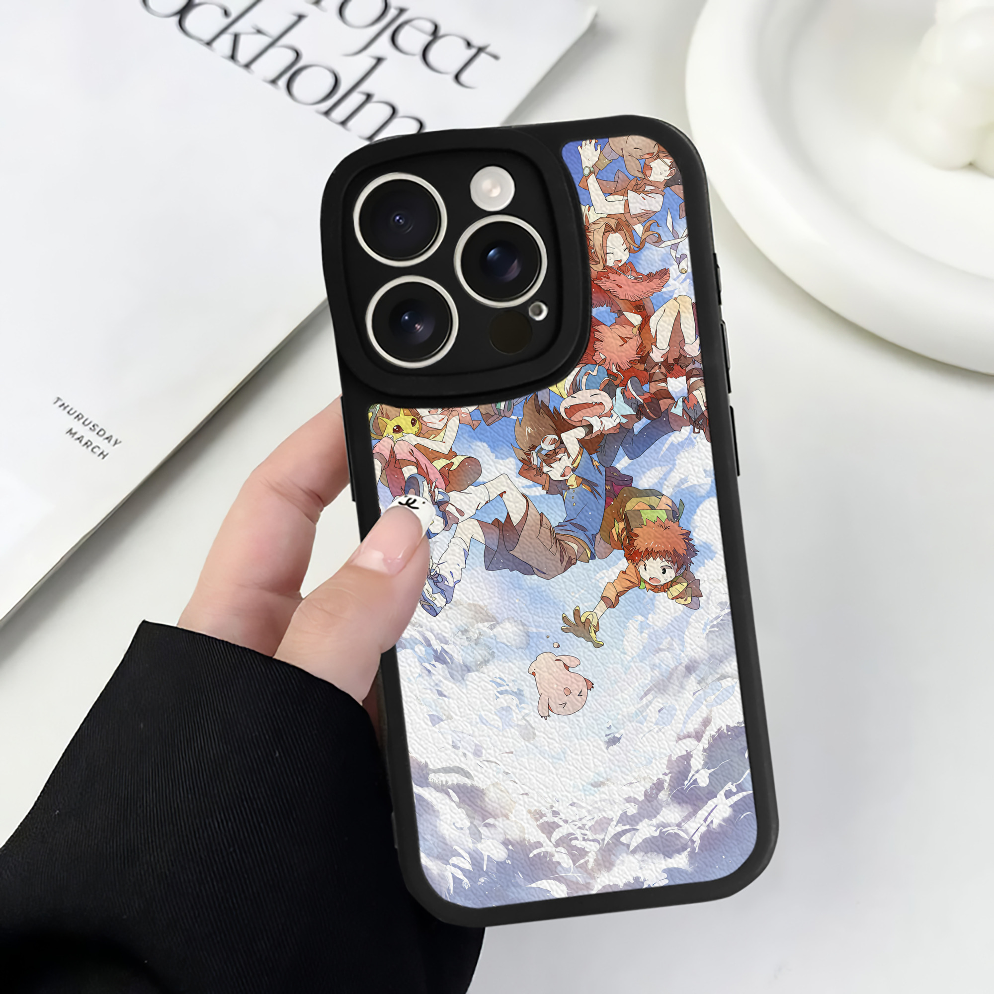 （画像用） Digimon デジタルモンスター/デジモン 【iPhone 16シリーズ対応】シリコンスマホケース（レザー調） 材質：シリコン